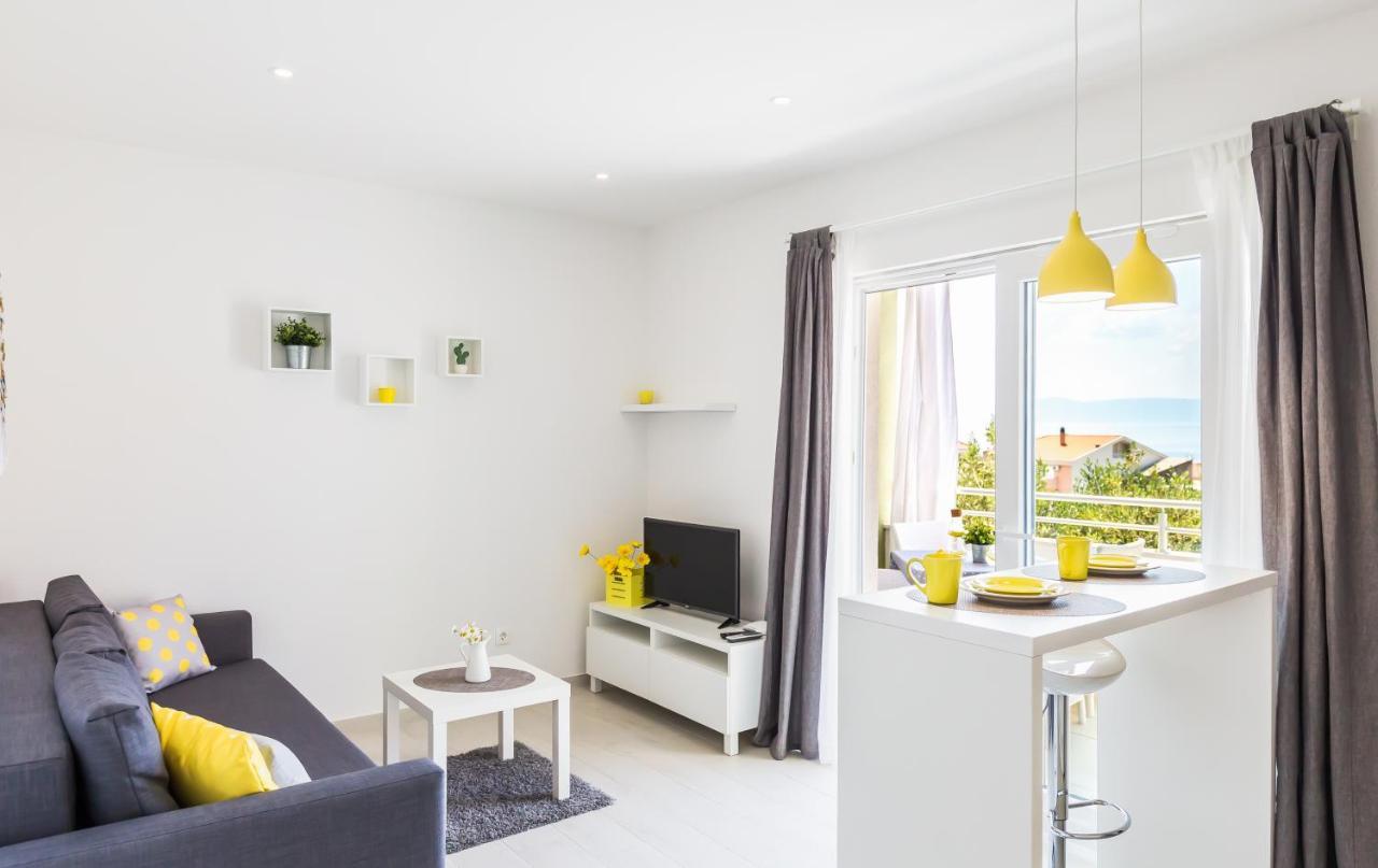 Apartmani Ksenija Tučepi Extérieur photo