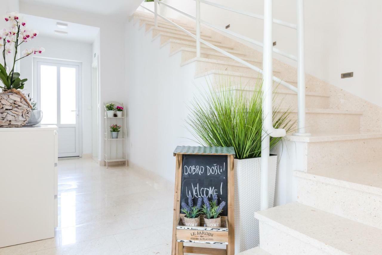 Apartmani Ksenija Tučepi Extérieur photo